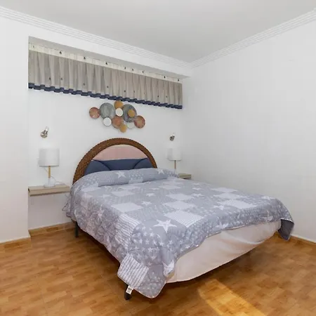Unique 4-1 Aparthotel